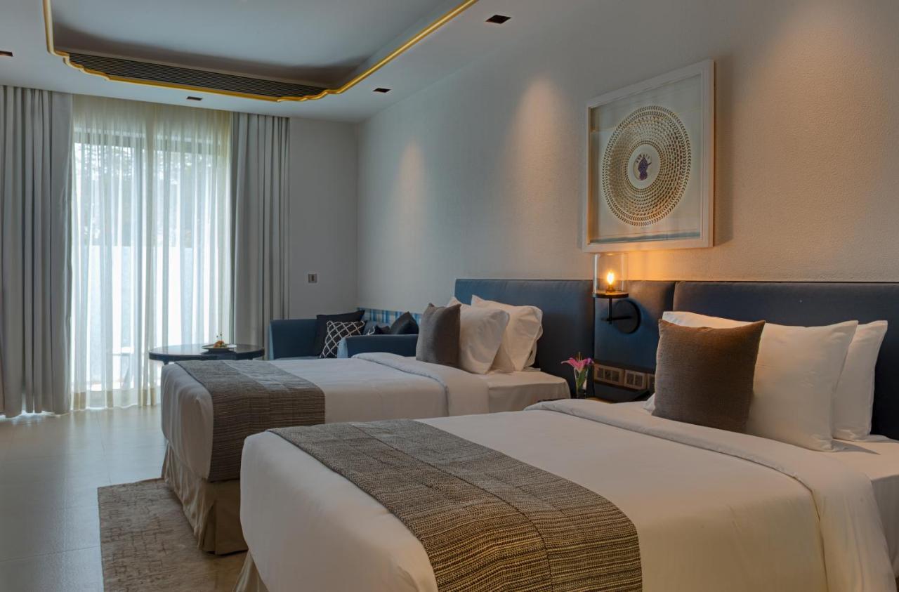 Azaya Beach Resort Goa Benaulim Kültér fotó